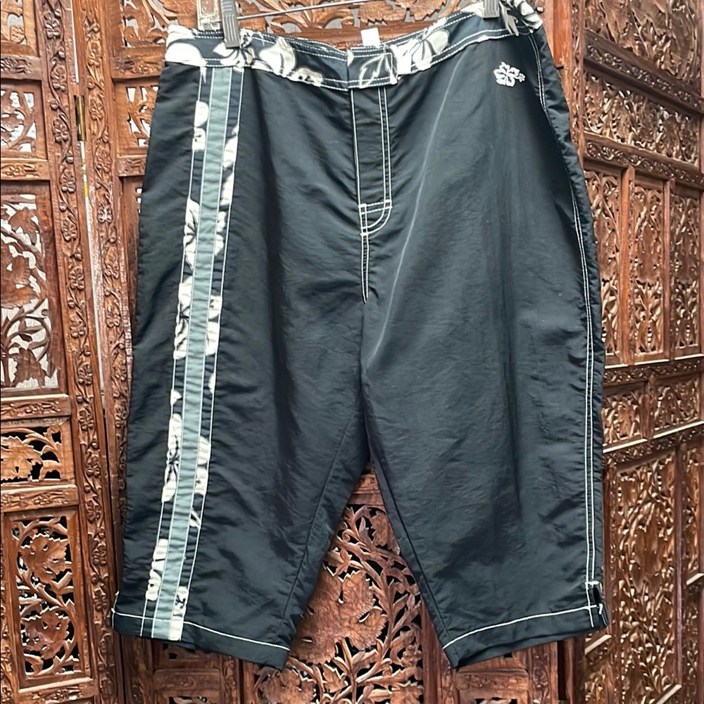 Xhilaration Black Board Shorts Quick-Drying Swimwear